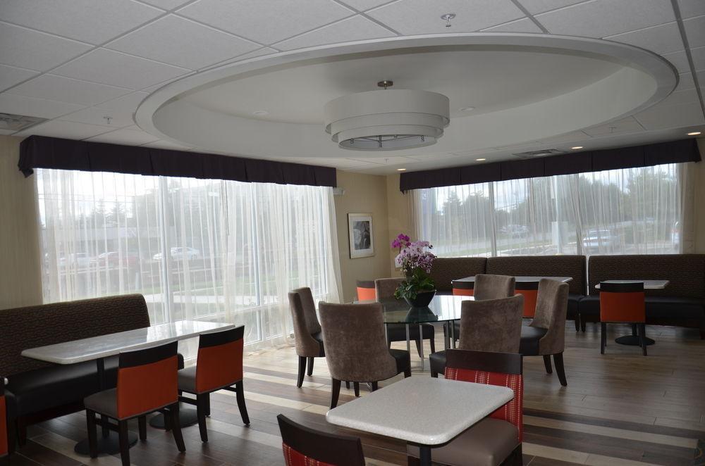 Holiday Inn Express & Suites Cheektowaga North East By Ihg Eksteriør billede